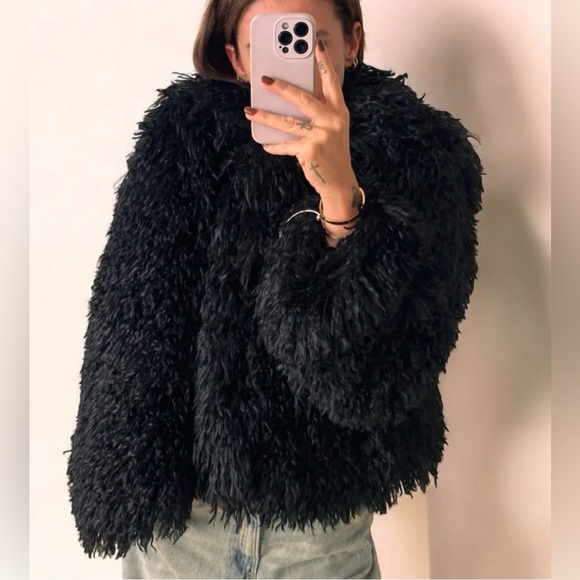 Ichi Brand Black Teddy Jacket Fluffy Texture Relaxed Fit women's Large - Picture 1 of 12